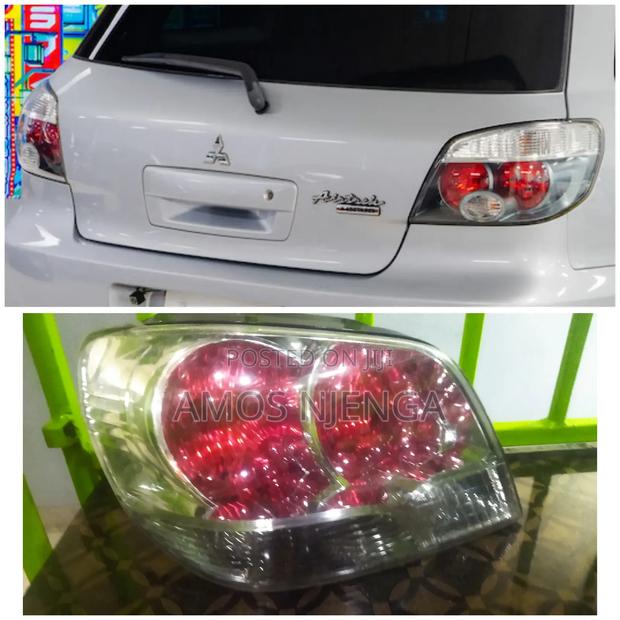 Mitsubishi Airtrek 2004 Tailight - thumbnail 2