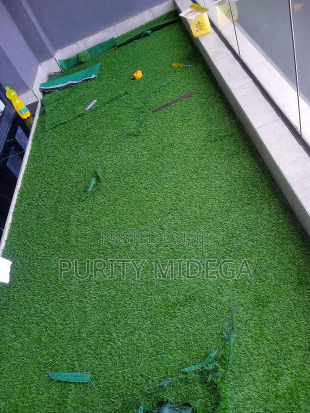 Turf Grass Carpet for Football Grounds