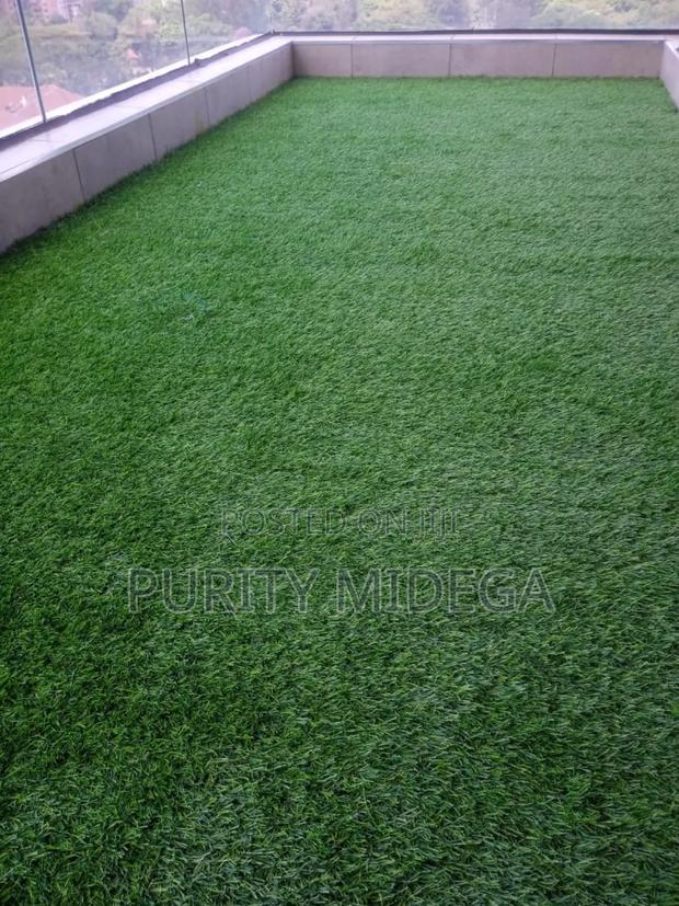 Turf Grass Carpet for Football Grounds - thumbnail 2