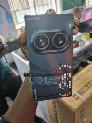 New Nothing Phone 2 256 GB Black - main view