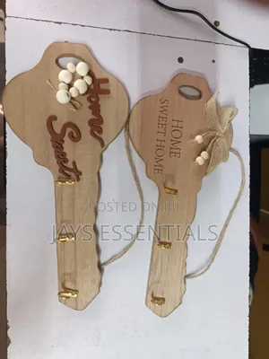 Rustic Wall Mounted Key Holder