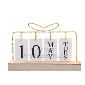 Decorative Desktop Calendar
