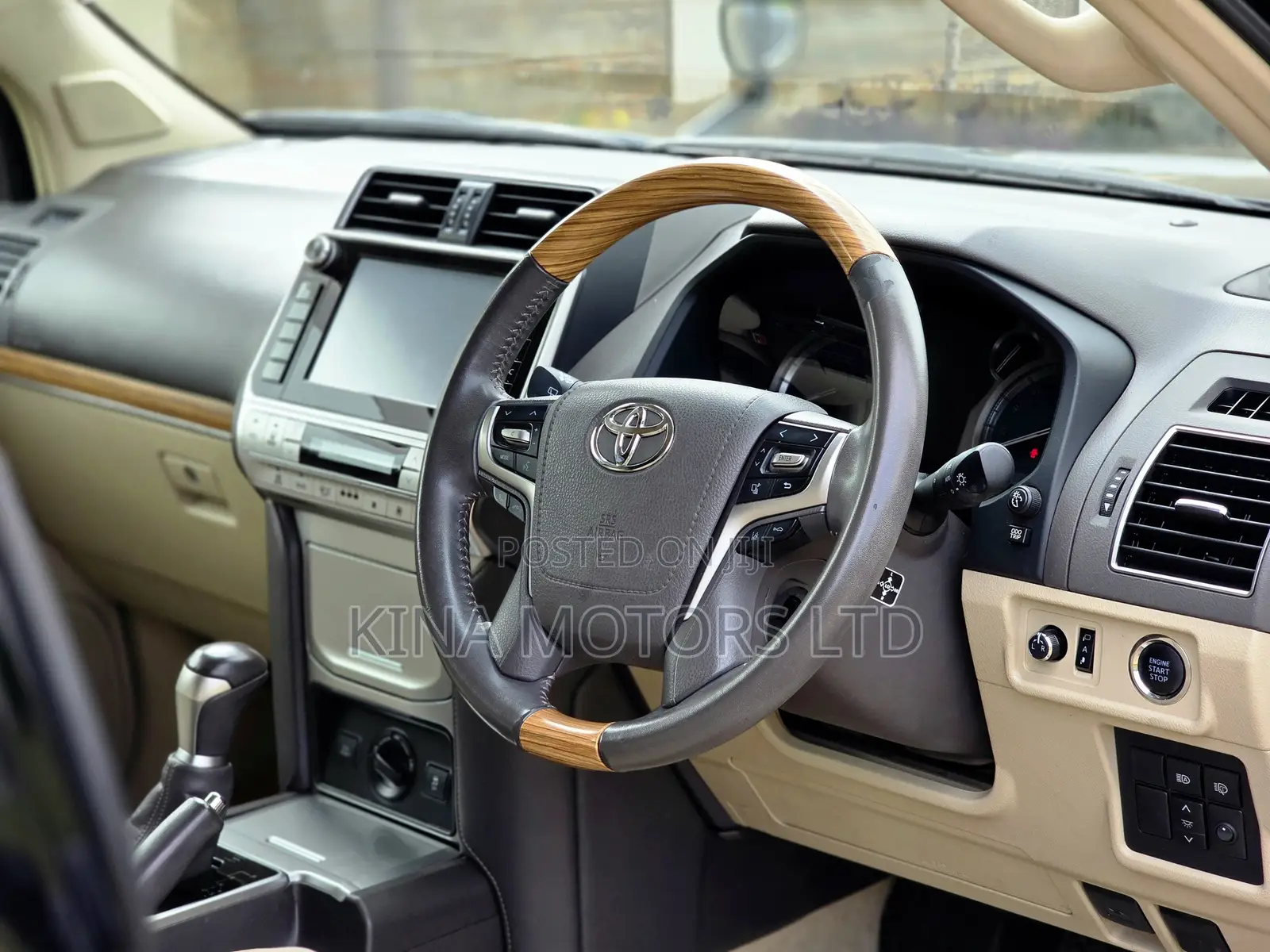 Toyota Land Cruiser Prado 2.7 2018 Matt Black