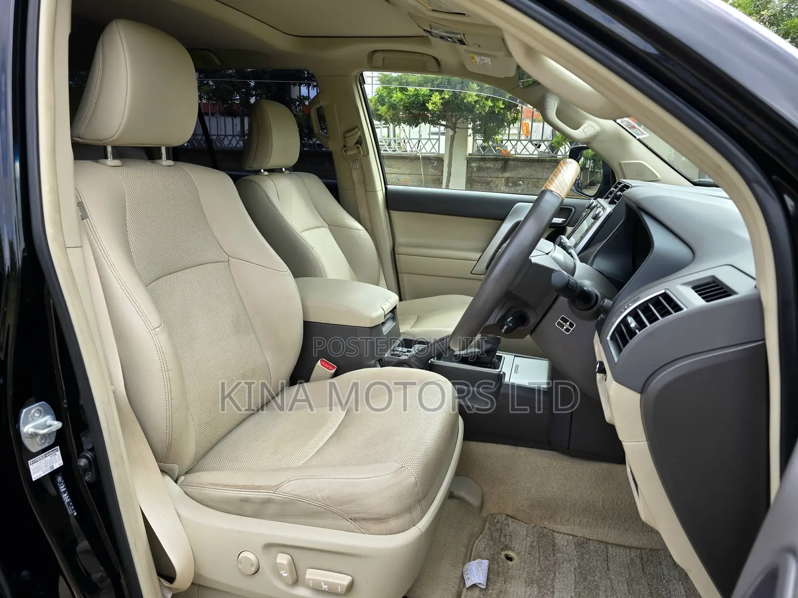 Toyota Land Cruiser Prado 2.7 2018 Matt Black