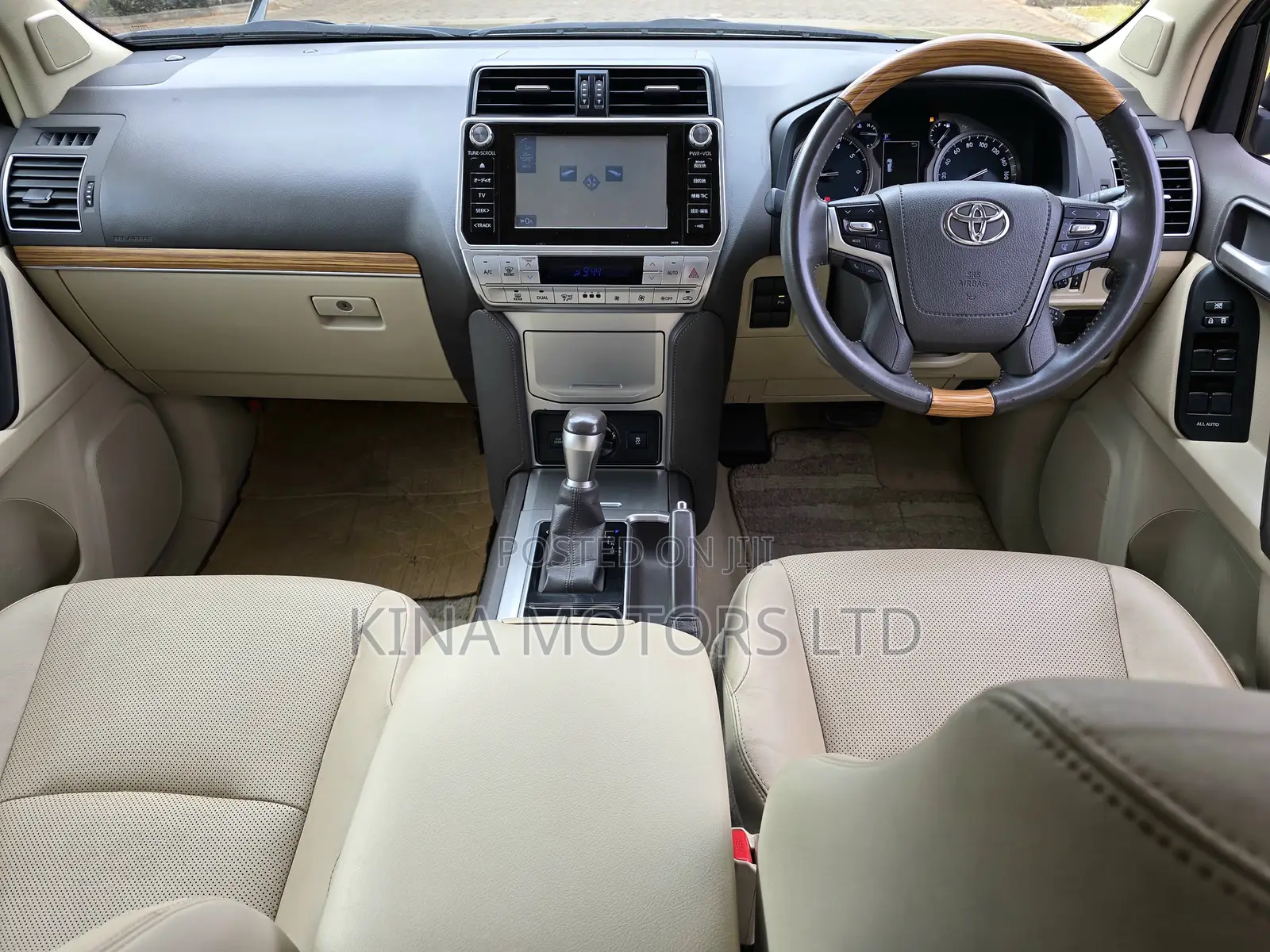 Toyota Land Cruiser Prado 2.7 2018 Matt Black