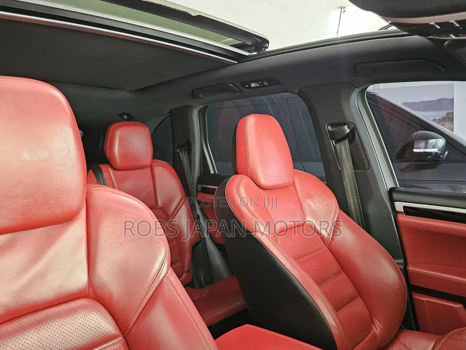 Porsche Cayenne Platinum Edition AWD 2018 Gray
