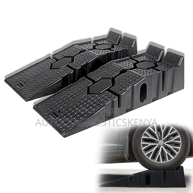 3 Ton Heavy Duty Portable Vehicle Service Ramp - main view