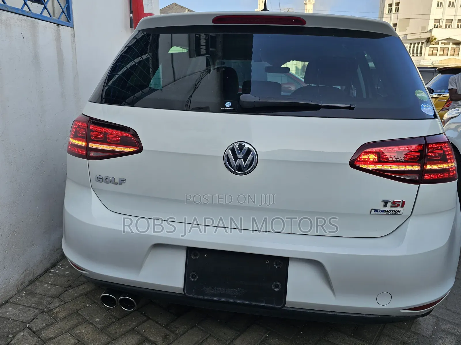 Volkswagen Golf TSI S 4-Door FWD 2017 Pearl