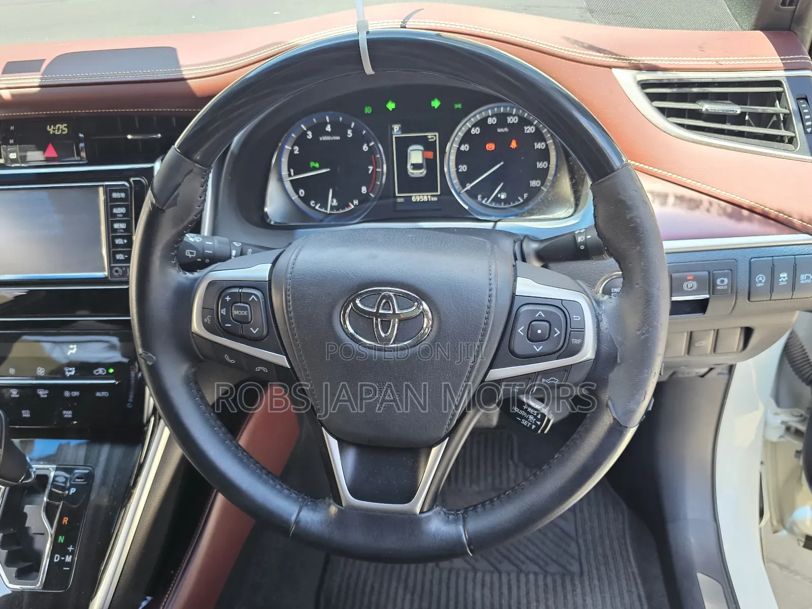 Toyota Harrier 2.0 4WD 2018 Pearl