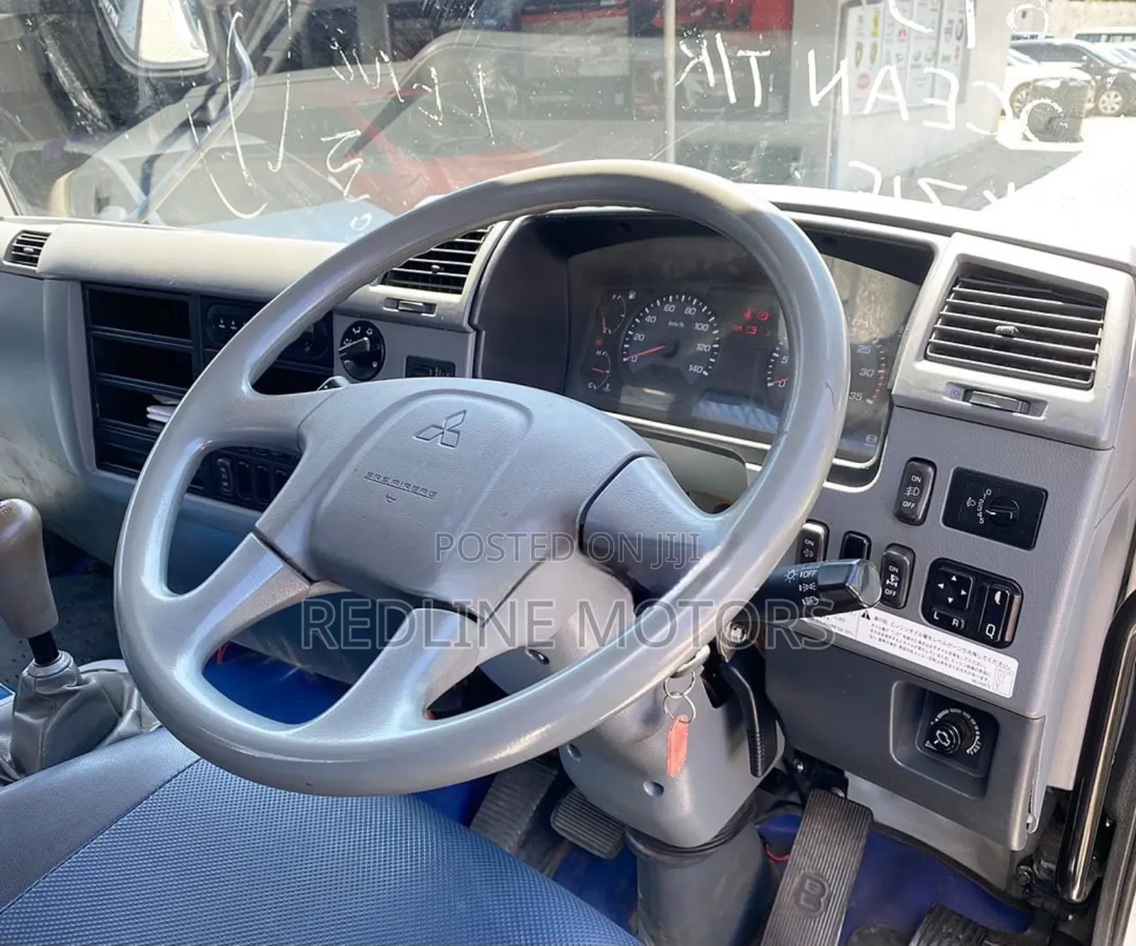 Mitsubishi Fuso Truck 2017