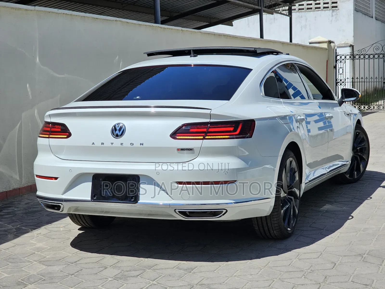 Volkswagen Arteon 2.0T SEL Premium R-Line w/20 AWD 4MOTION 2019 Pearl