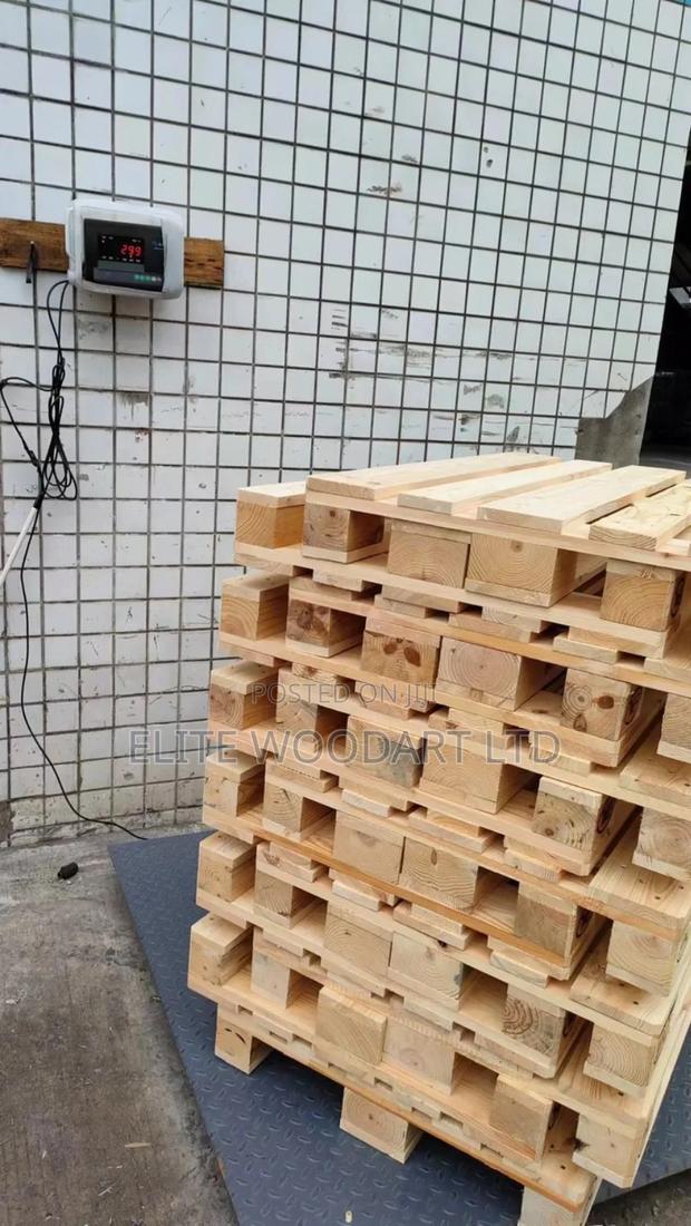 Wooden Epal Pallet - main view