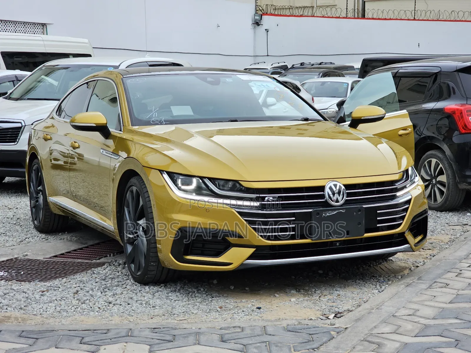 Volkswagen Arteon 2.0T SE R-Line w/19 AWD 4MOTION 2019 Gold