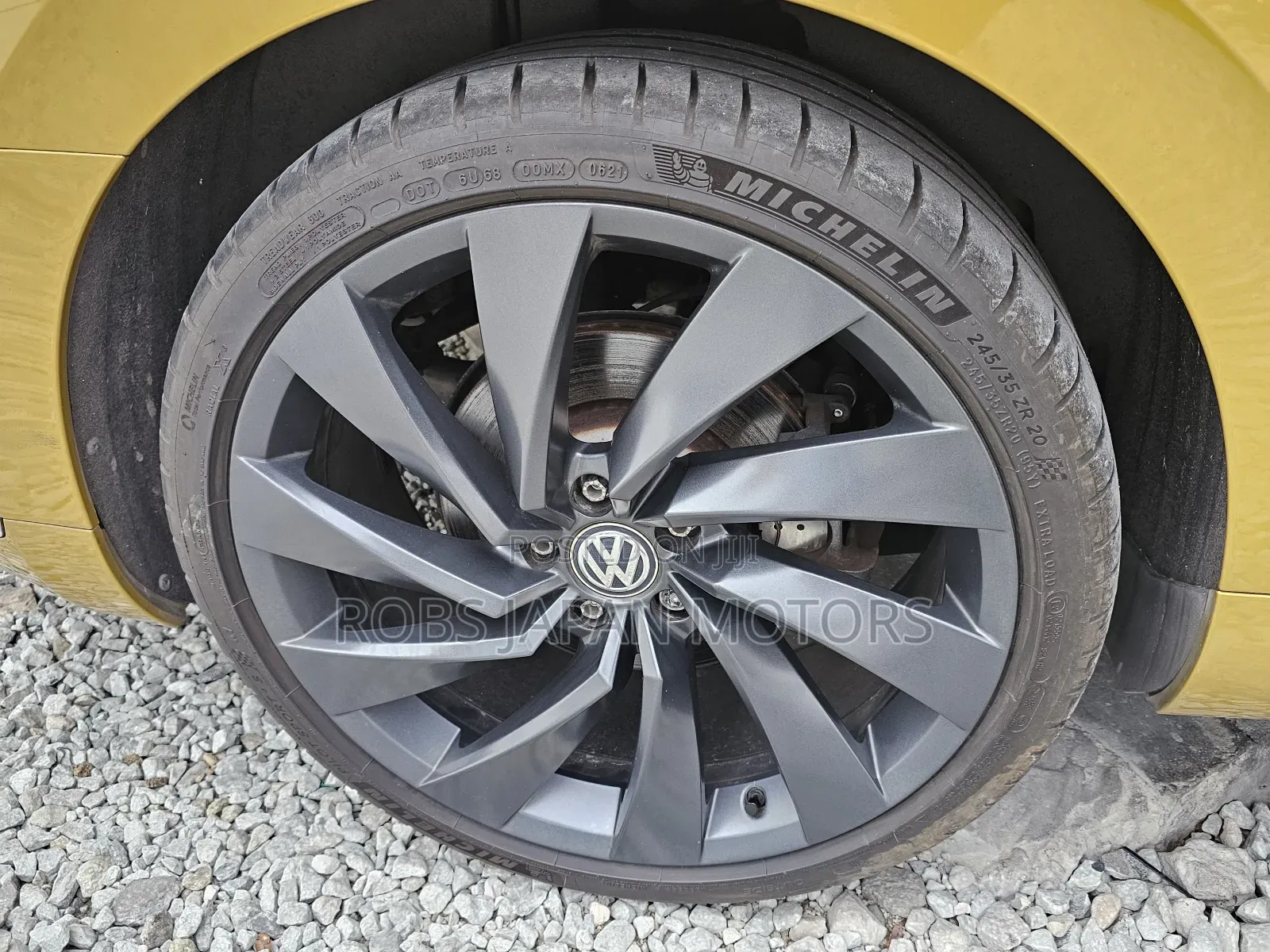 Volkswagen Arteon 2.0T SE R-Line w/19 AWD 4MOTION 2019 Gold