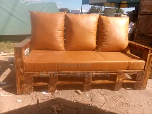 Amazing Relaxing Pallet Sofa