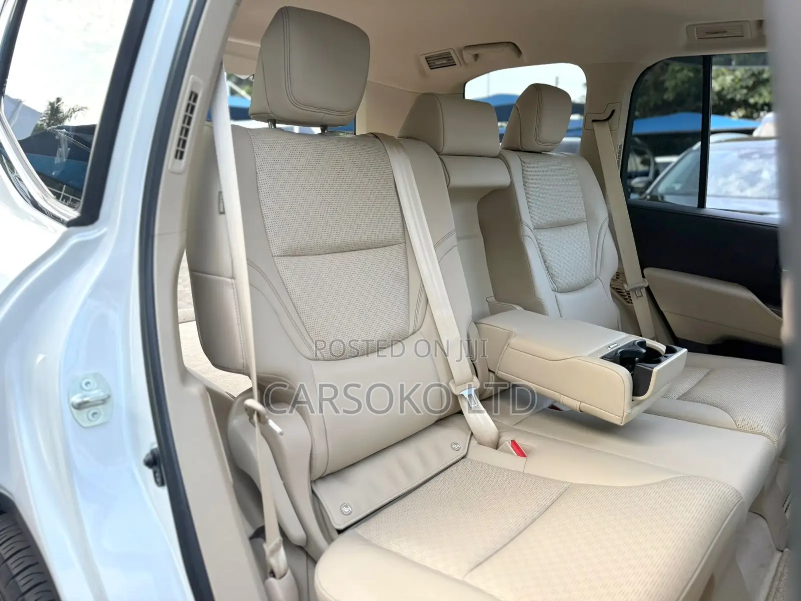 Toyota Land Cruiser 3.3 Diesel 4WD 2021 Pearl