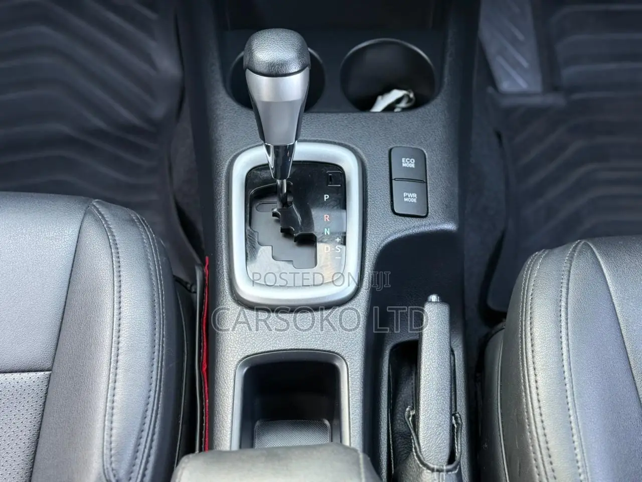 Toyota Hilux 2.4 Diesel 2020 Blue
