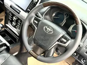 Toyota Land Cruiser Prado 3.0 190hp 2018 Gray