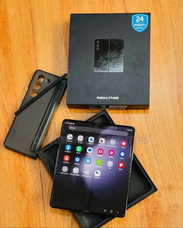 New Samsung Galaxy Z Fold 5 256 GB - thumbnail 2