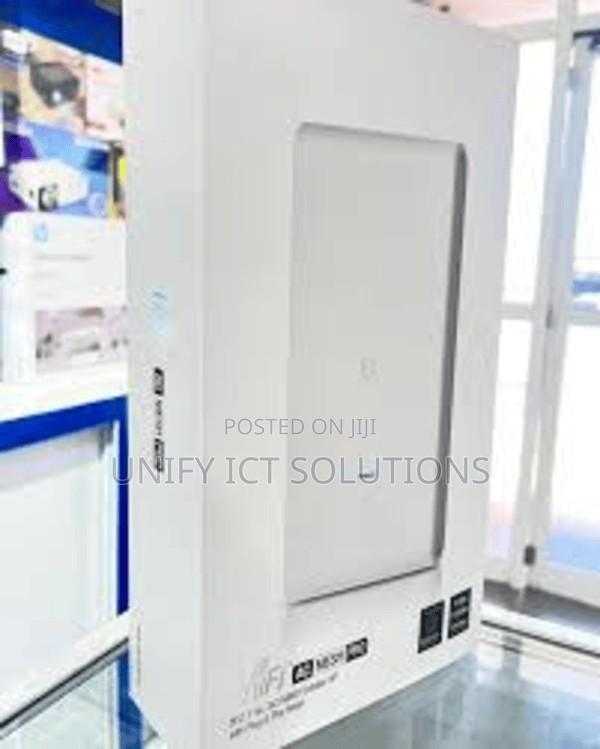 Ubiquiti AC Mesh Pro Access Point - main view