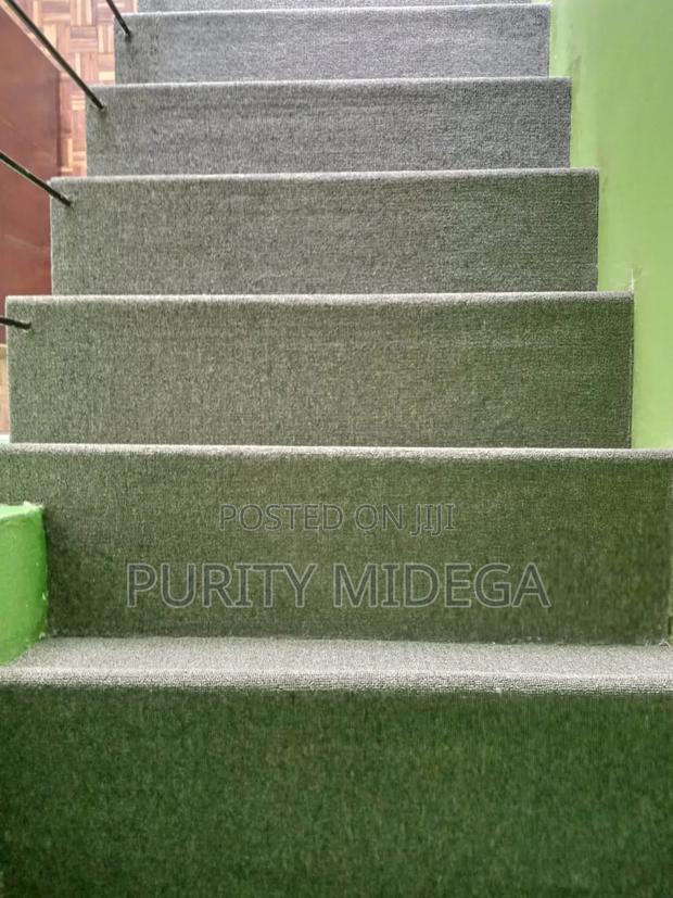 Staircase Wall to Wall Carpets - thumbnail 3