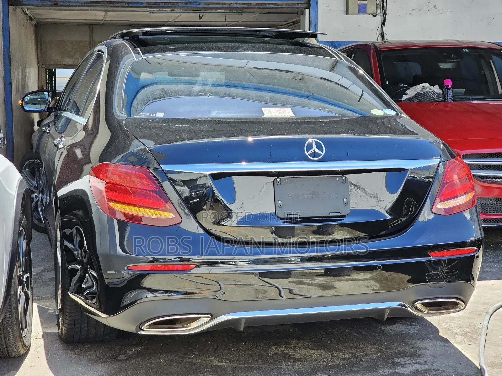 Mercedes-Benz E200 2017 Black