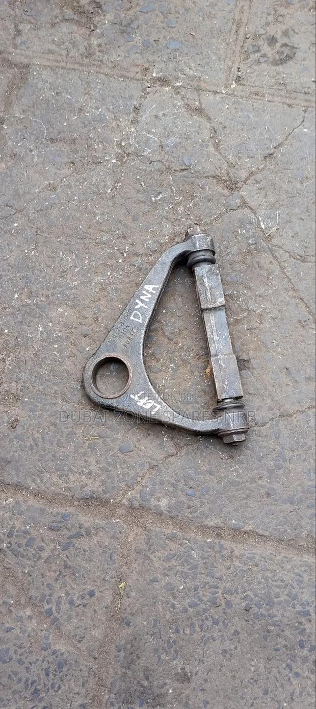 Upper Control Arms Dyna,Toyoace. - thumbnail 4