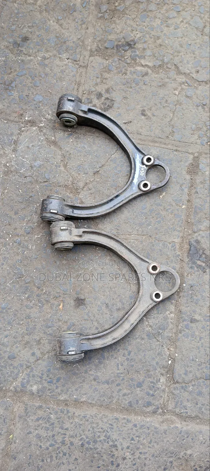Upper Control Arms Fuso.