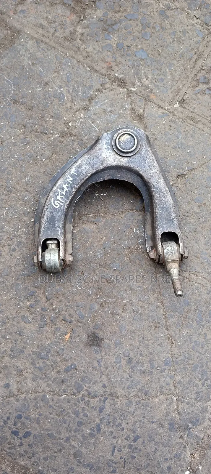 Upper Control Arms Diamante, Galant.