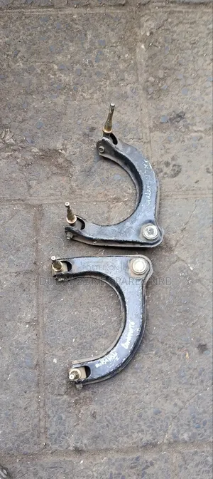 Upper Control Arms Diamante, Galant.