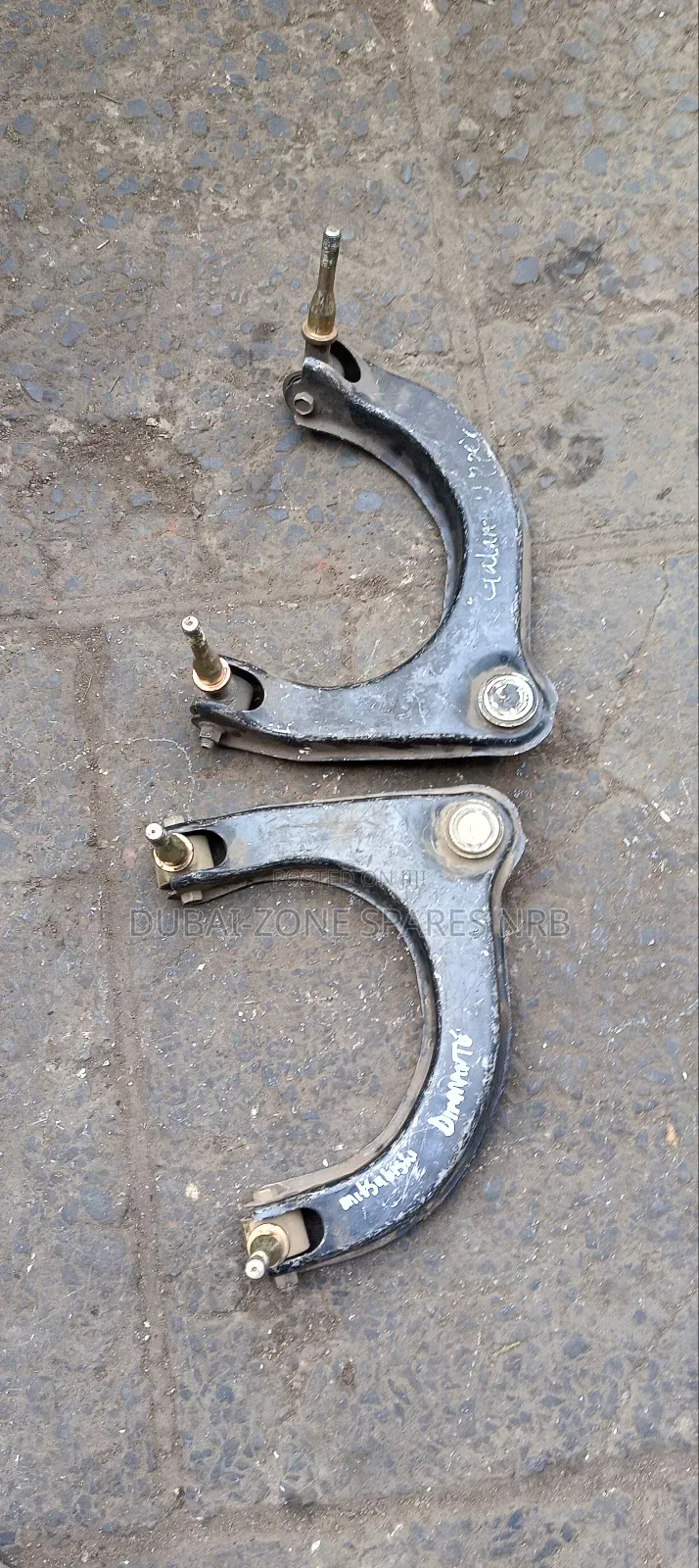 Upper Control Arms Diamante, Galant.