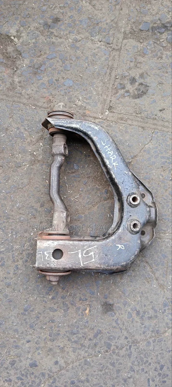 Upper Control Arms 3L, 5L, Shark Hiace.