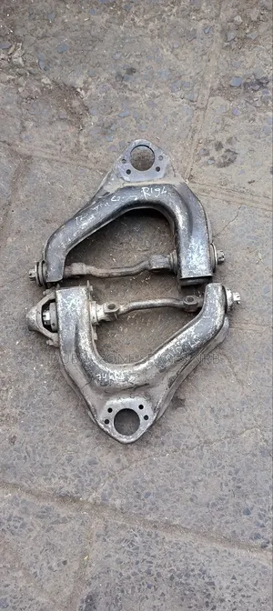 Upper Control Arms Townace 2wd.