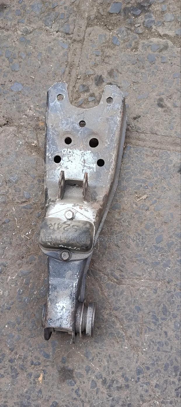 Lower Control Arms Vannette, Mazda Bondo. - thumbnail 3