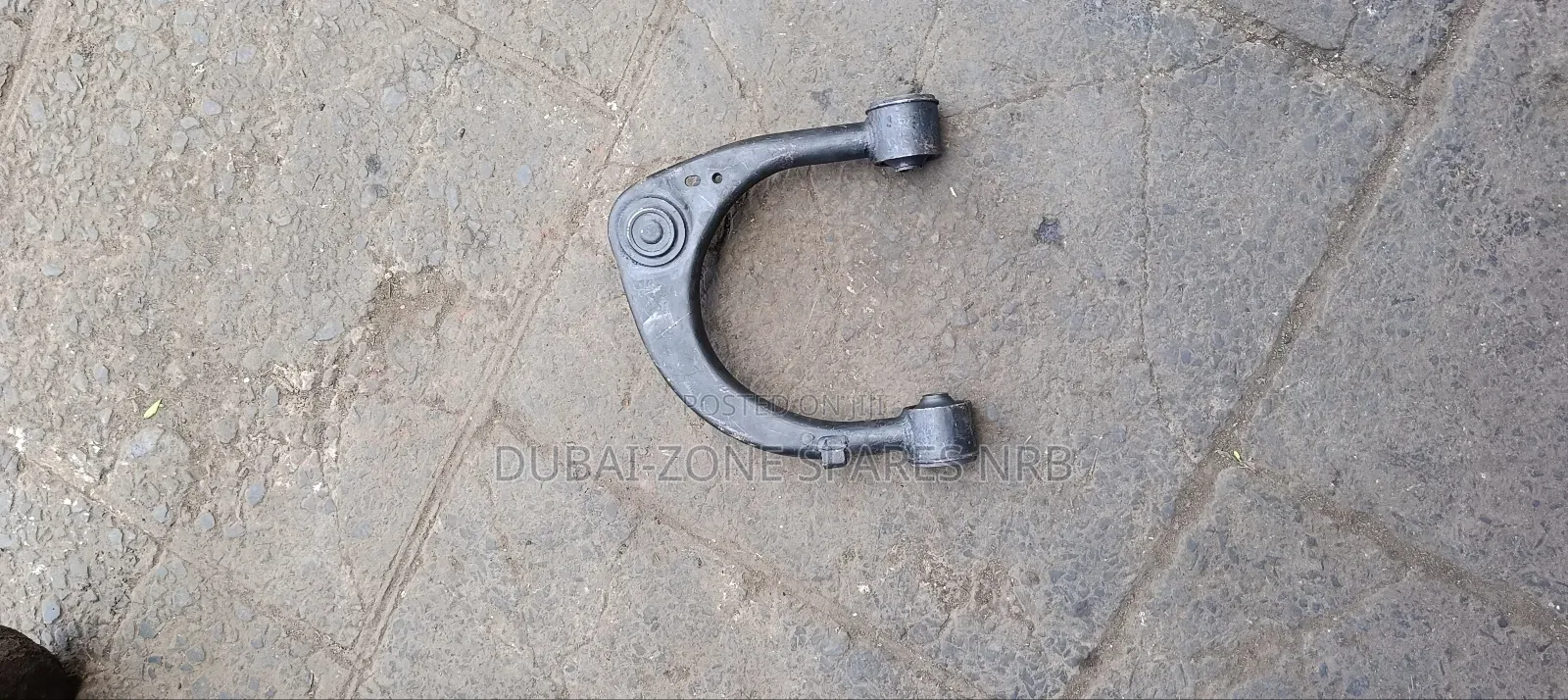 Upper Control Arms V8 200-Series