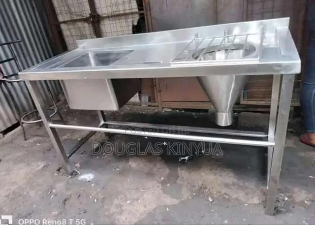 Solid Sluice Sink ( Stainless Steel Surgical Sluice Sink).