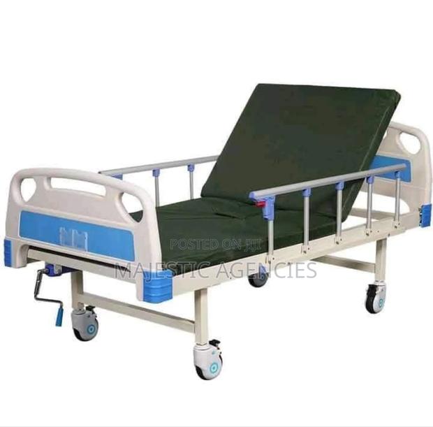 Single Crank Bed With Matress - main view