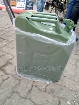 20 Litres Fuel/ Petrol Jerrycan With A Pouring Spout