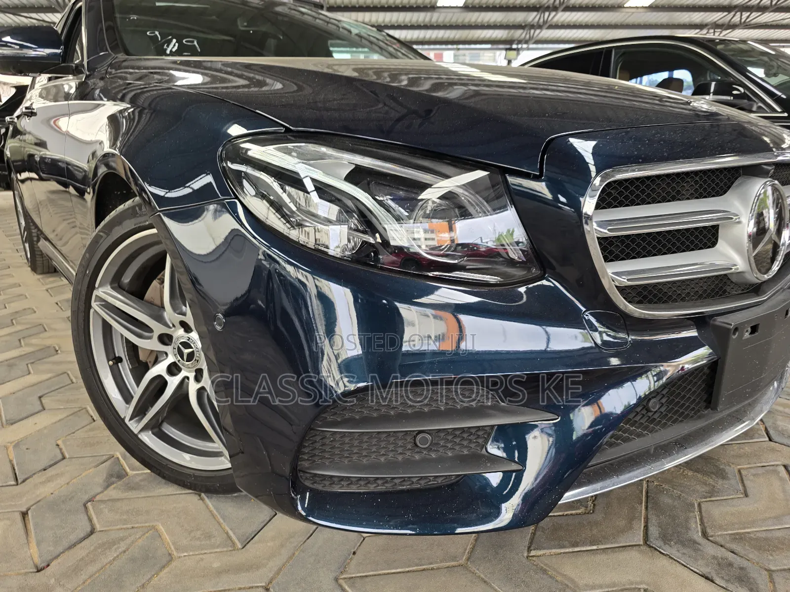 Mercedes-Benz E200 2018 Blue
