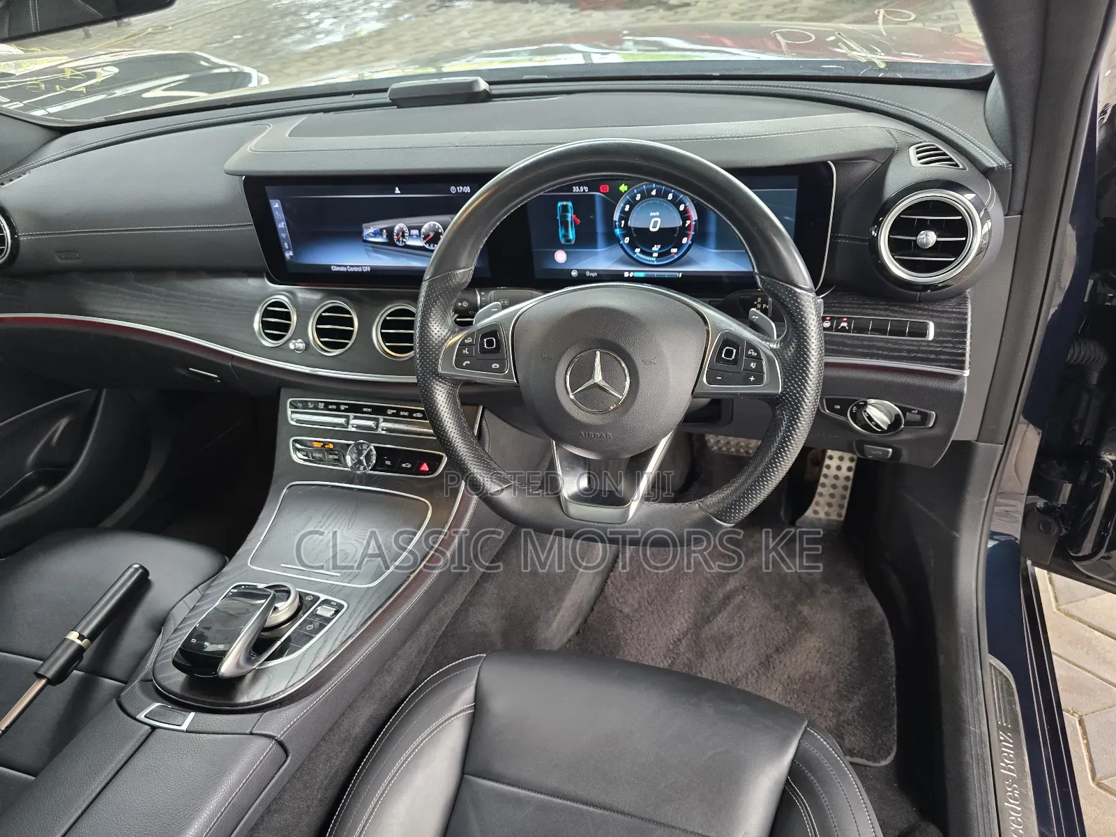 Mercedes-Benz E200 2018 Blue