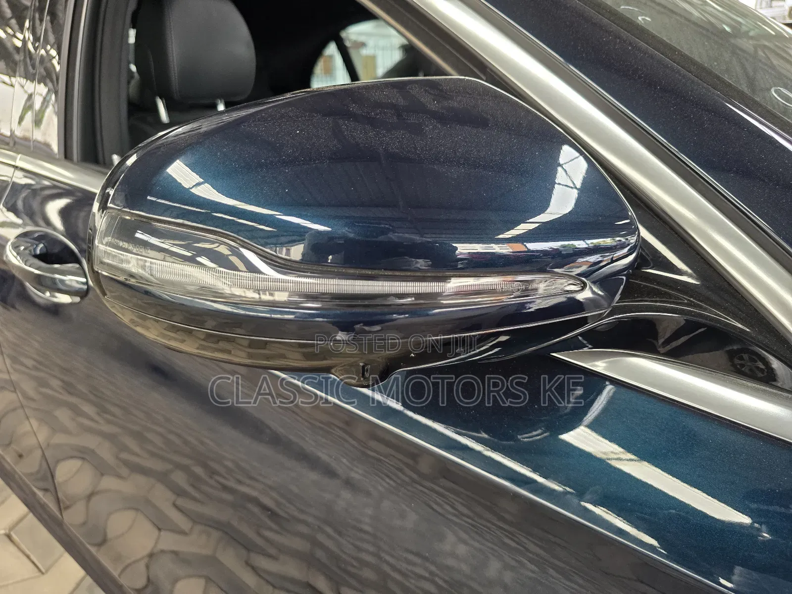 Mercedes-Benz E200 2018 Blue