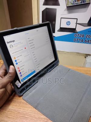 Apple iPad Air 2 128 GB Gray - thumbnail 2