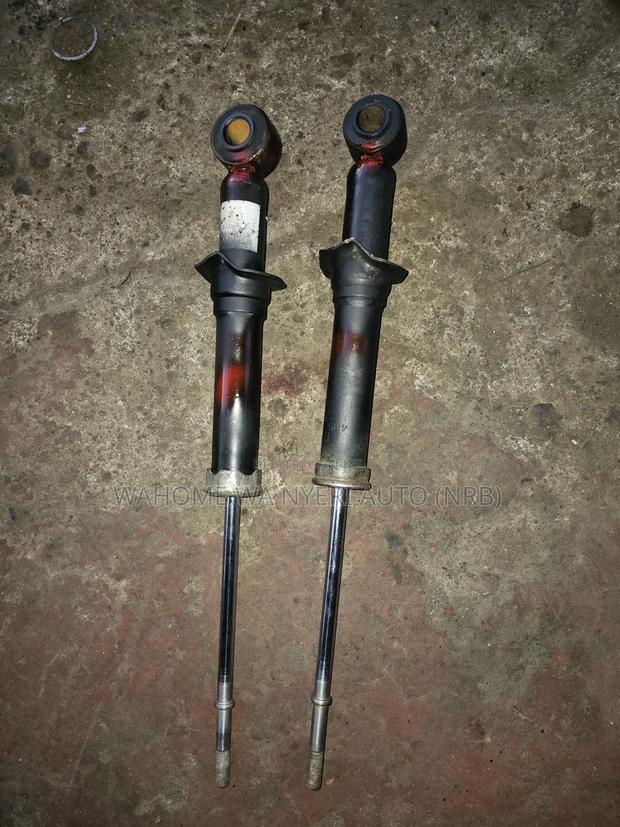 Rear Shocks for Vista