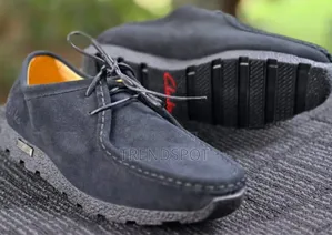 *Clarks Leather Restocked**39 40 41 42 43 44 45* 
 *32000*