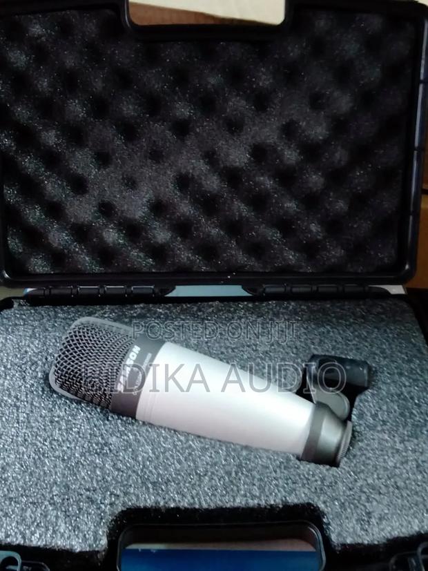 Original Samson Microphone - main view