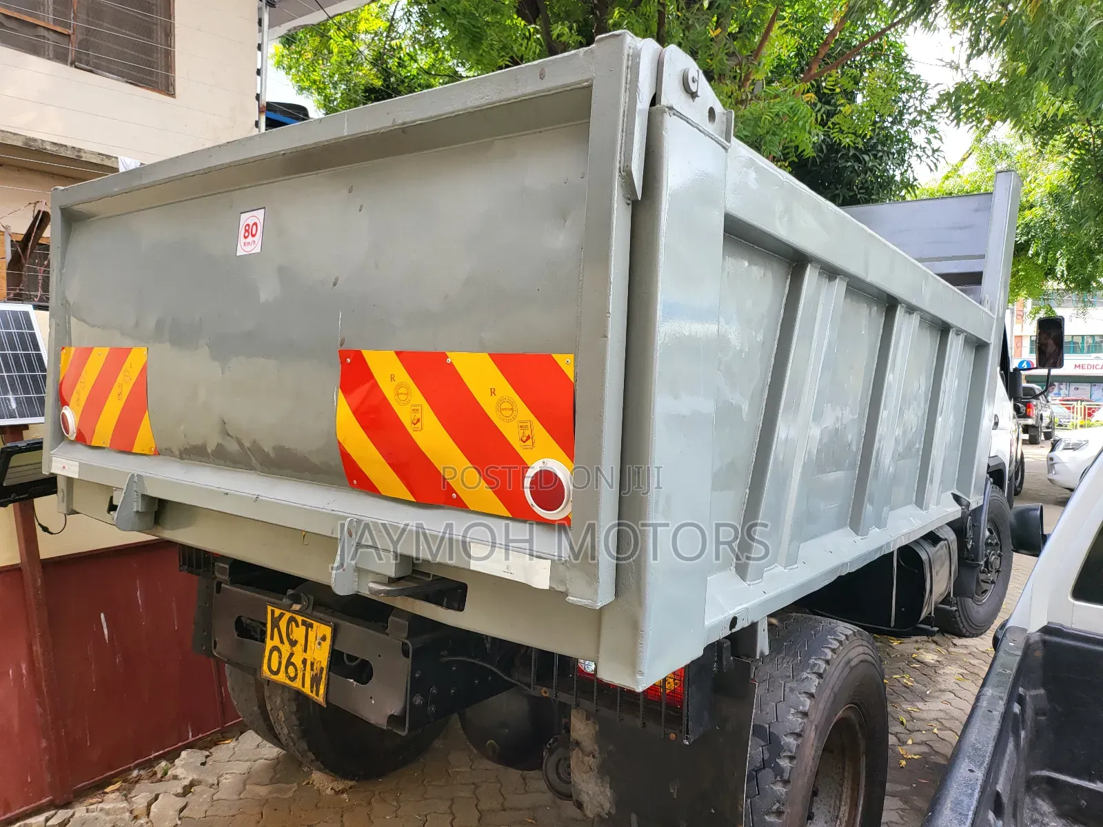 Mitsubishi DUMP Truck 2014 Gray