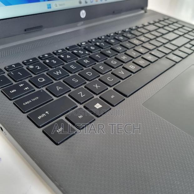 Laptop HP 250 G7 4GB Intel Core I3 SSD 256GB - thumbnail 2