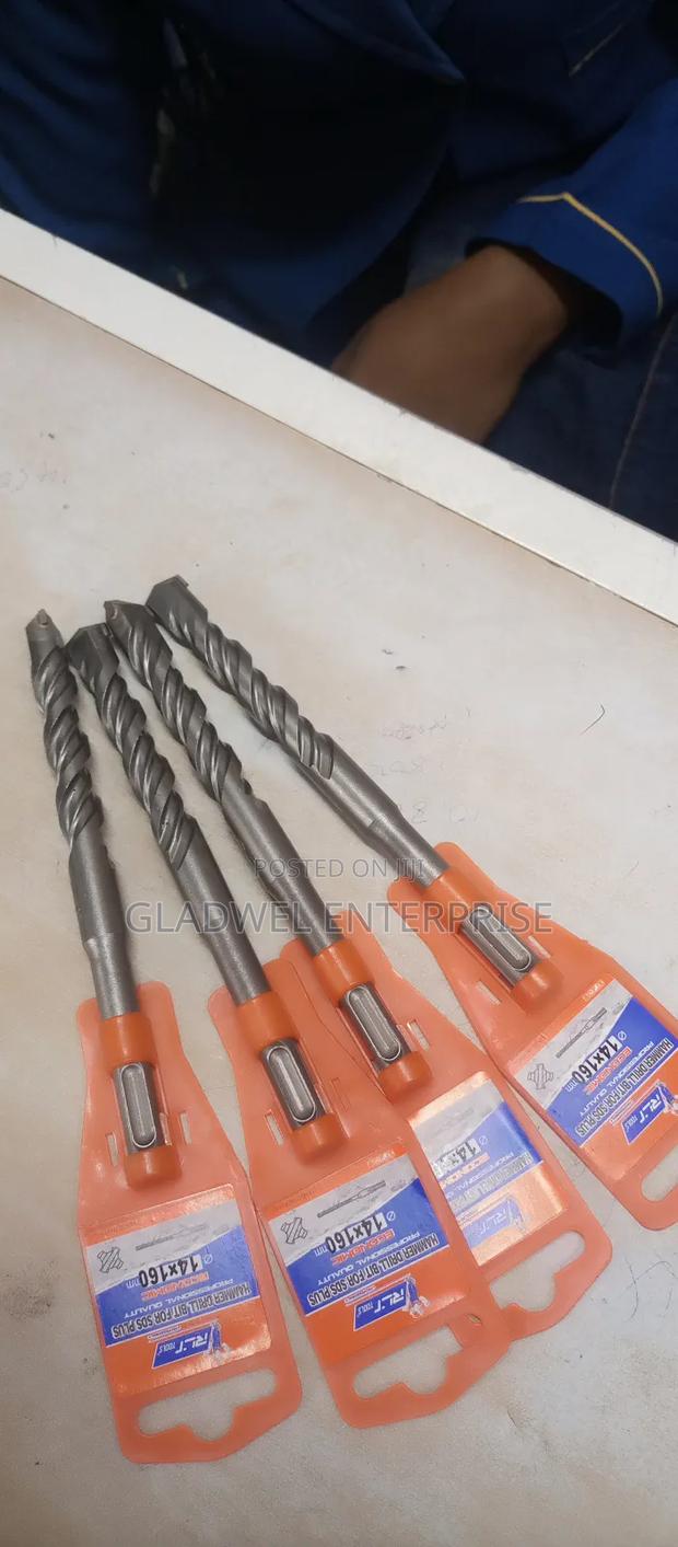Size 14 Hilt Drill Bits - thumbnail 2