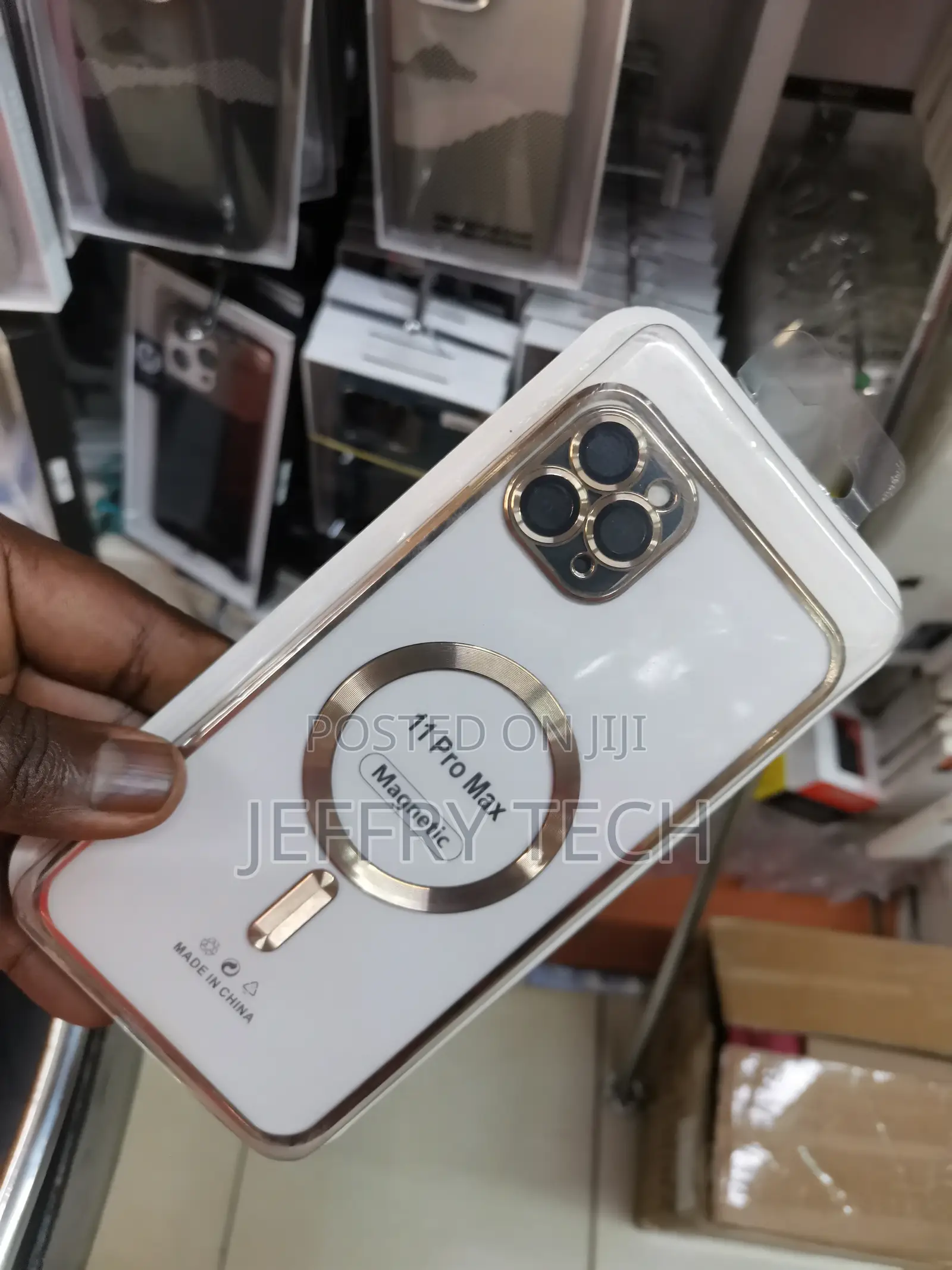 iPhone 11 Pro Max Case With Magsafe] Plating Edge
