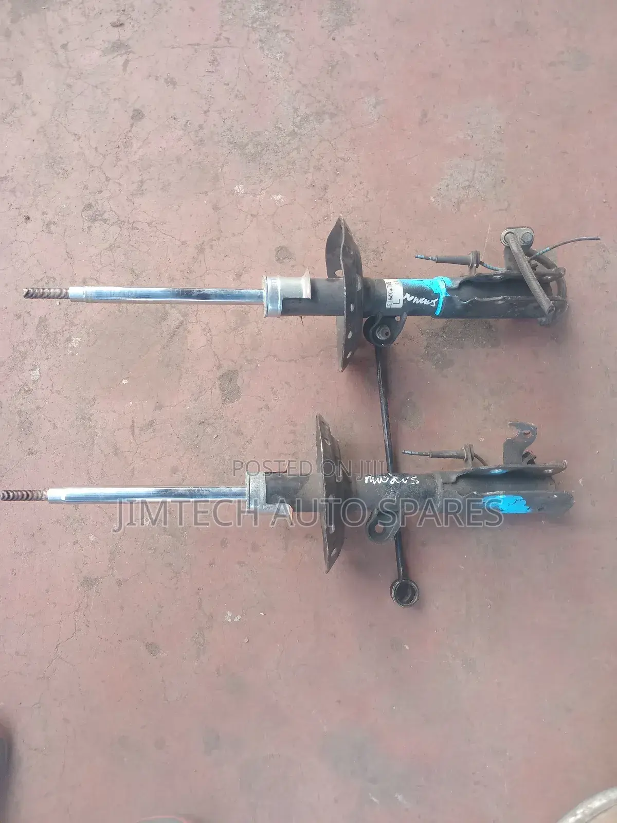 Honda Insight Front Shocks